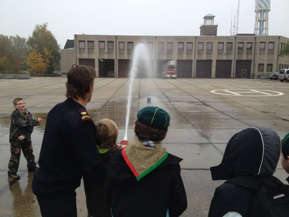 Sint-Martinus den XIIde - Bezoek Brandweer Welpen Kiewit